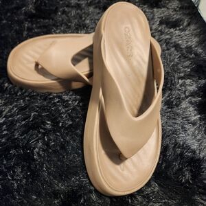 CROCS Women's Tan Sandals